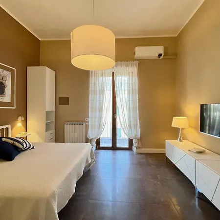 Casa Gramsci - Centro Apartment *